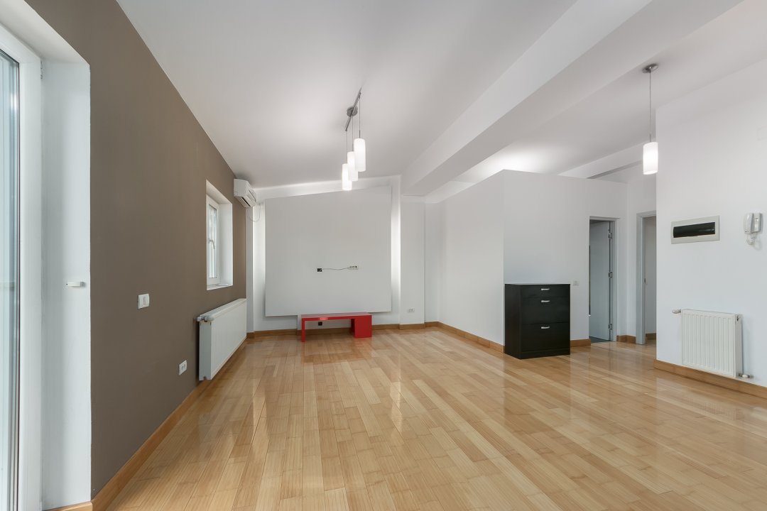 Bucurestii Noi , Apartament elegant, 2 camere in vila, 61mp