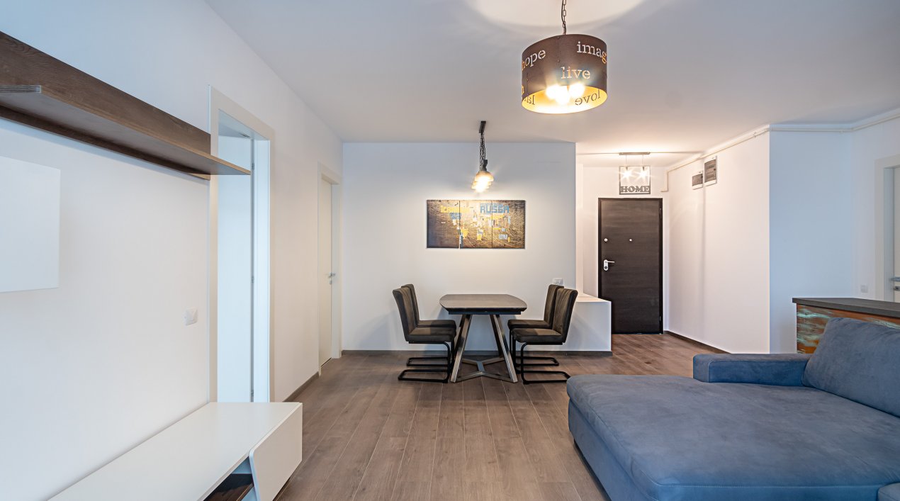 Apartament modern langa lac