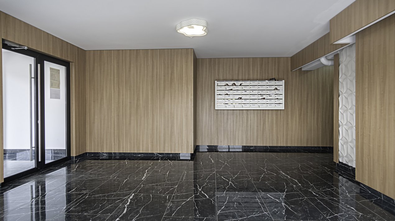 Apartament modern langa lac