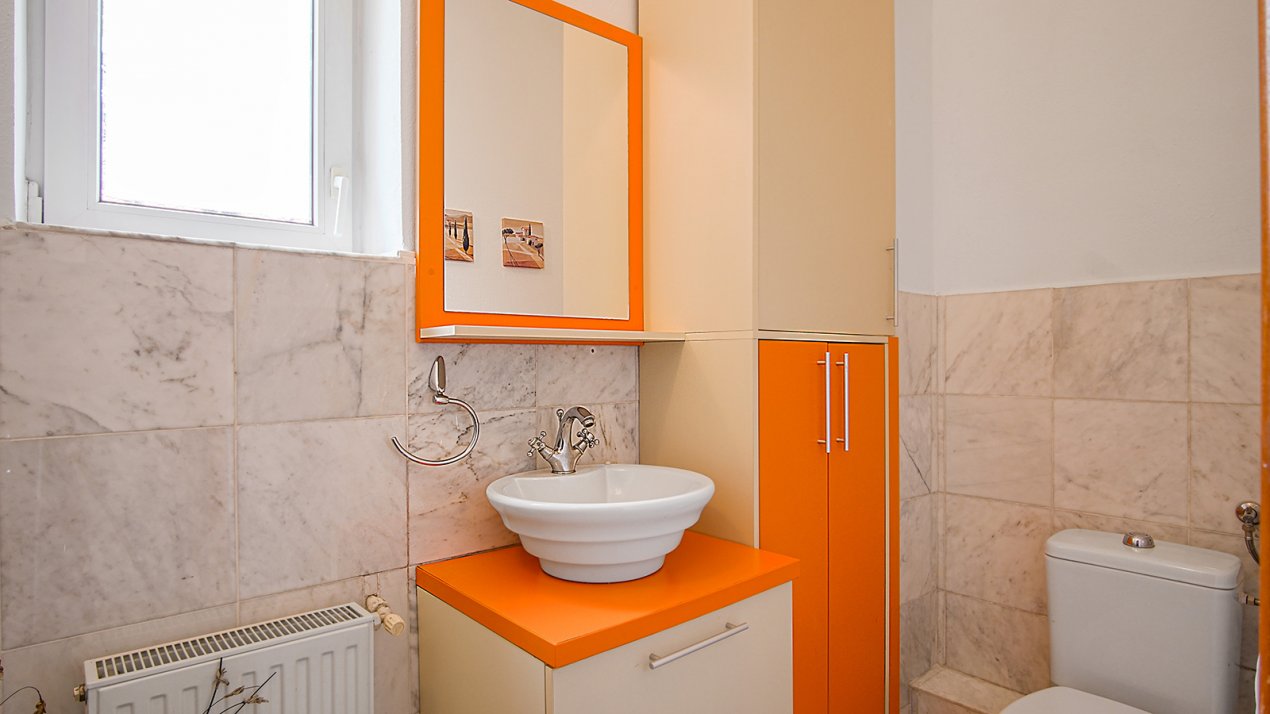 Vila cu panouri solare