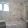 Vila cu panouri solare