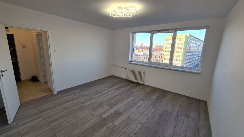 SUPER OCAZIE SE VINDE APARTAMENT 3 CAMERE SEMIDECOMANDAT IN ZONA UNIRII 