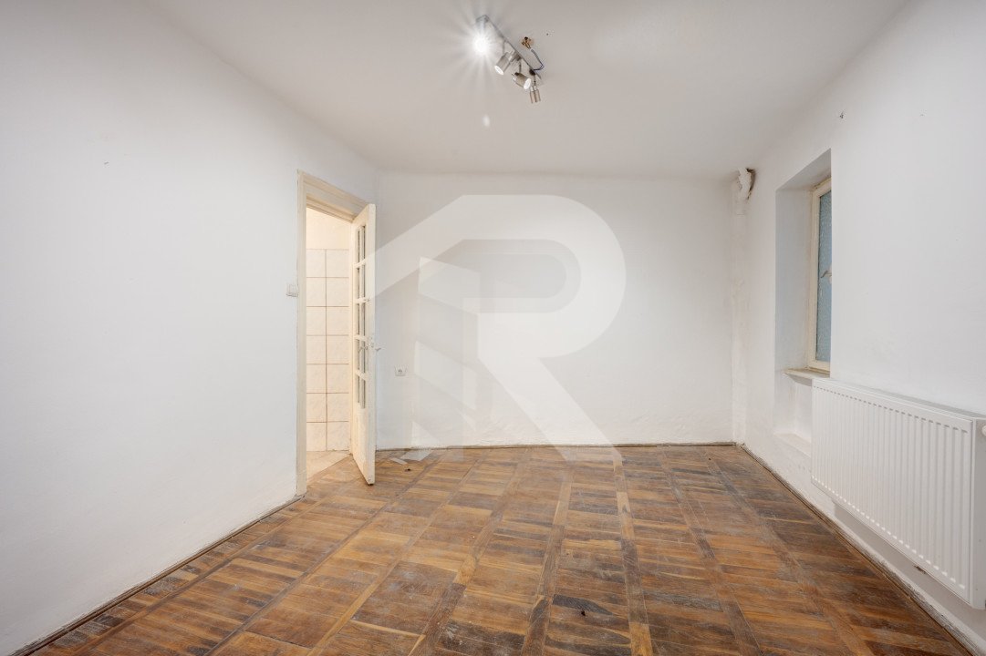 CALEA VICTORIEI | Apartament 3 camere in Cladire Interbelica 