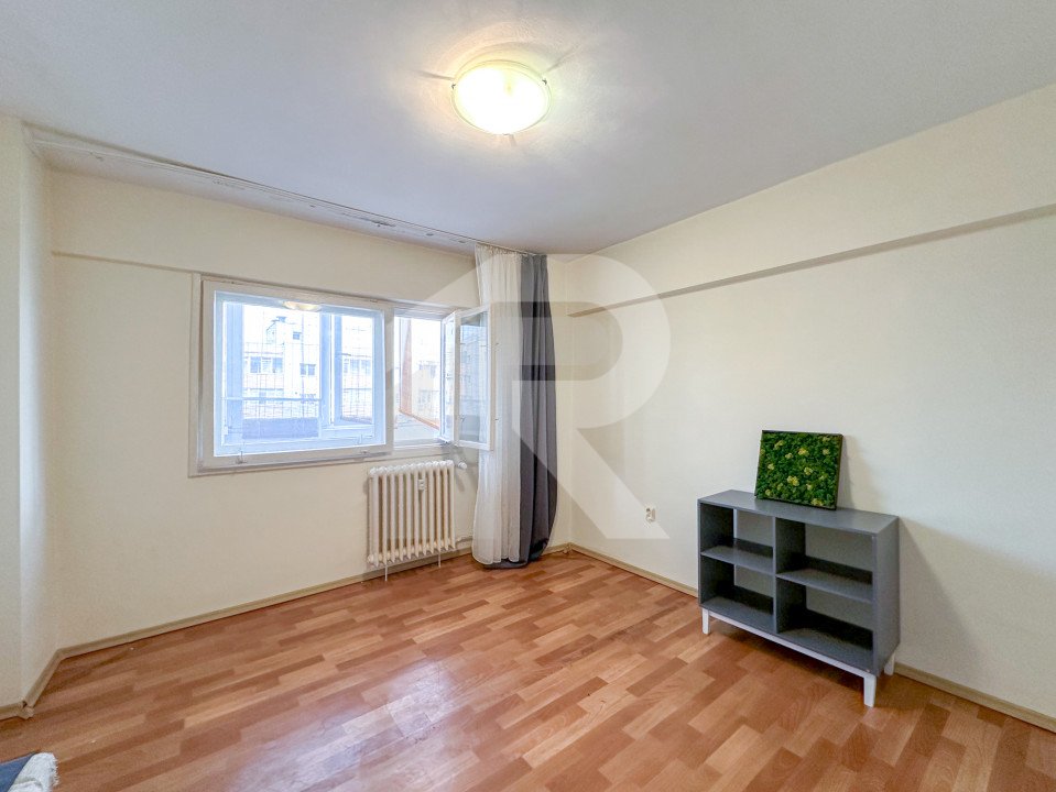 Moșilor, Foișor - apartament cu 3 camere nemobilat de inchiriat