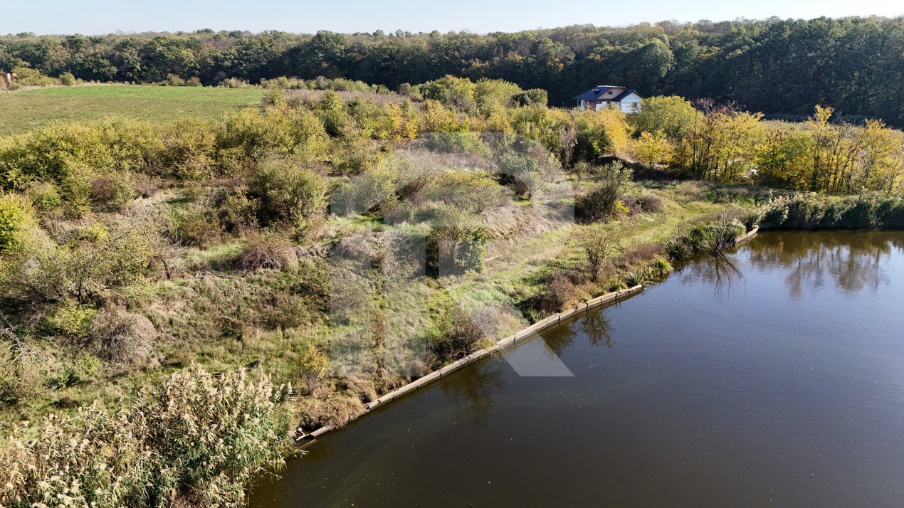 Teren intravilan cu deschidere la lac | Ganeasa | 681 mp 