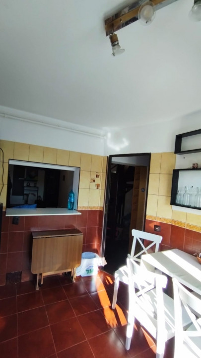 SE INCHIRIAZA APARTAMENT 3 CAMERE SPATIOS, RENOVAT IN ZONA BRANCOVEANU-LAMOTESTI