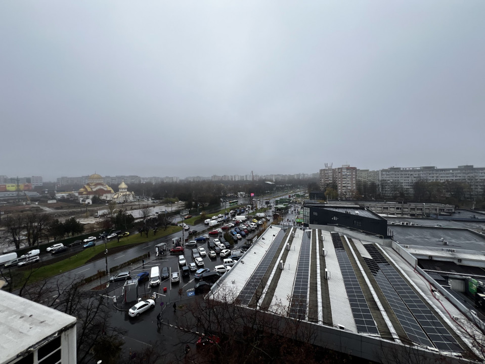 Garsoniera/studio Piata Moghioros, langa metrou Drumul Taberei