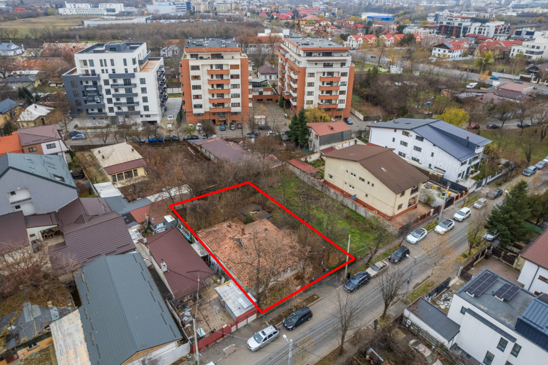 BANEASA - SISESTI, CASA DEMOLABILA 165 MP TOTAL, LOT 680 MP, FRONT 20 M!