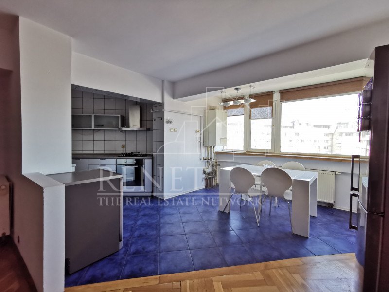 Apartament UltraCentral, bloc Casa Cartii