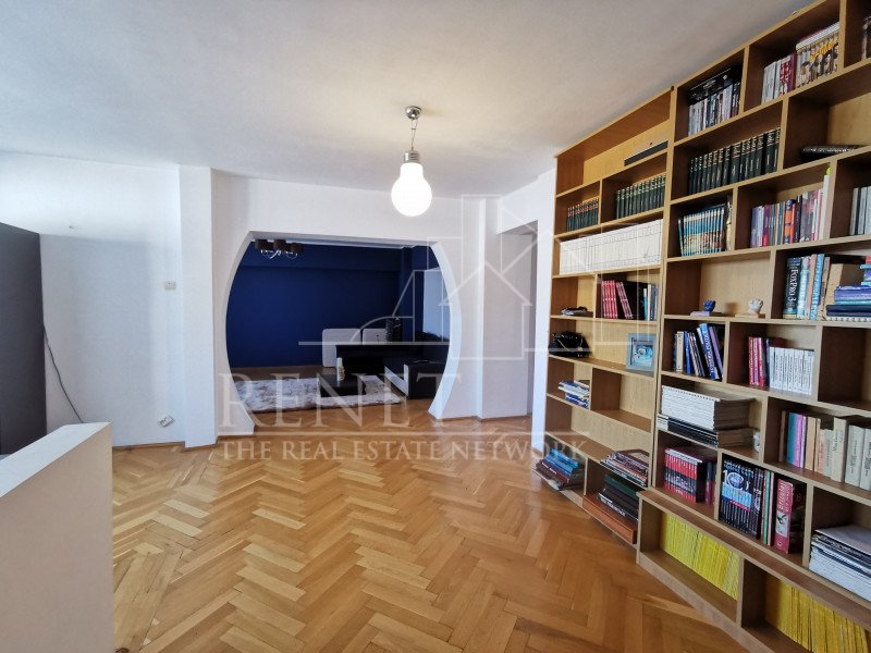 Apartament UltraCentral, bloc Casa Cartii