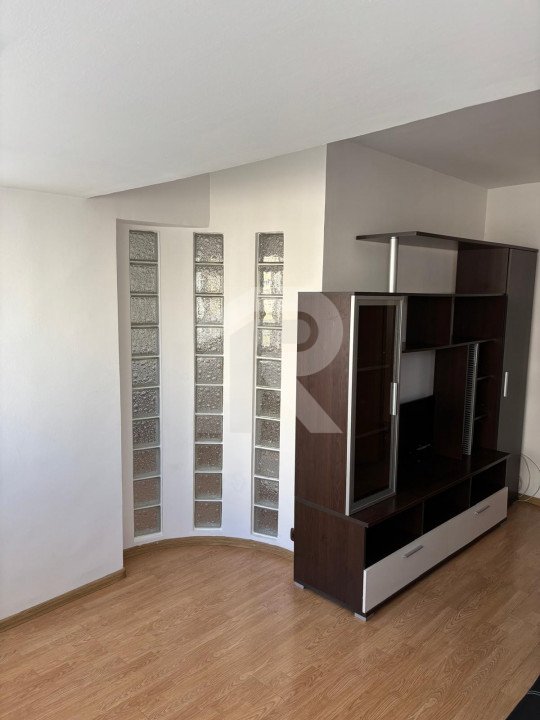 Apart 3 camere Bld Chisinau