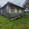 Casă bătrânească locuibilă, cu teren generos de 1500 mp,IF Dascălu, lângă Profi