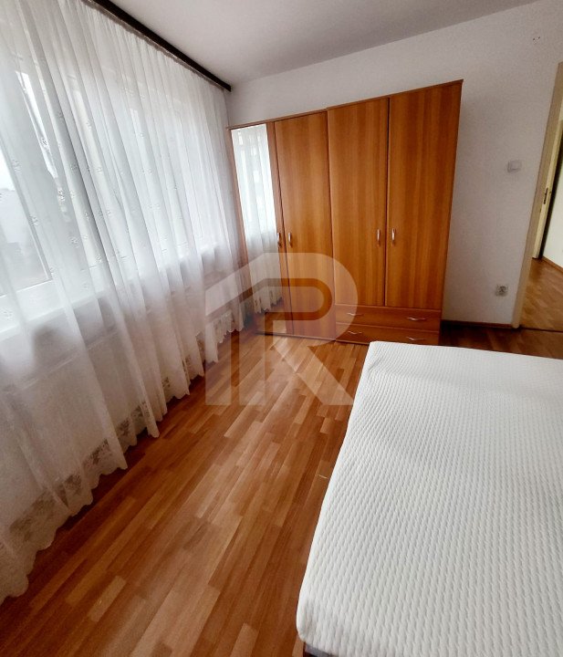 Închiriez apartament 2 camere, Bulevardul Nicolae Bălcescu – metrou Universitate