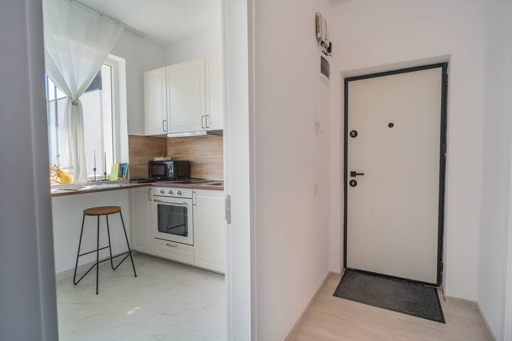 Complet mobilata si utilata  - loc parcare - Airbnb recenzii 5*