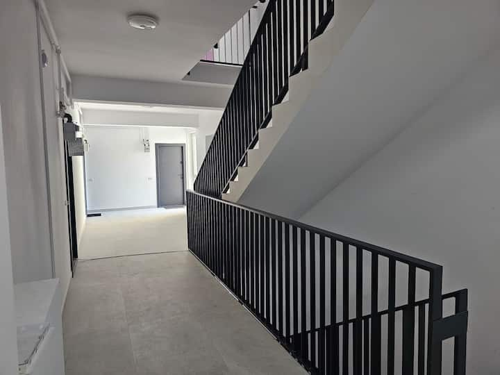 Complet mobilata si utilata  - loc parcare - Airbnb recenzii 5*