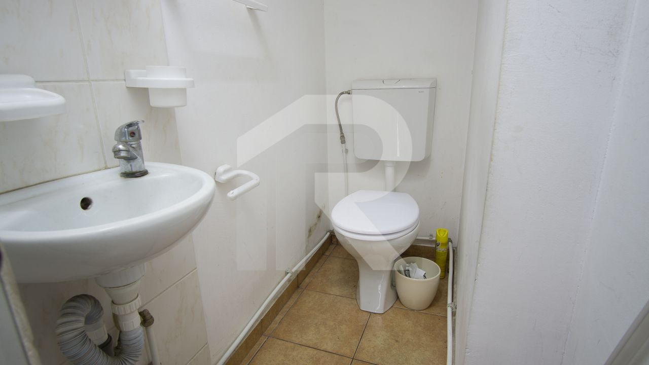 Spatiu comercial Pache Protopopescu 88 intersectia Matasari, SC: 35mp, SU: 25mp