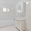 Vila noua, 5 dormitoare, 3 bai, teren 380 mp. Pret excelent