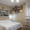 Casa cu piscina, panouri foto voltaice in Comana