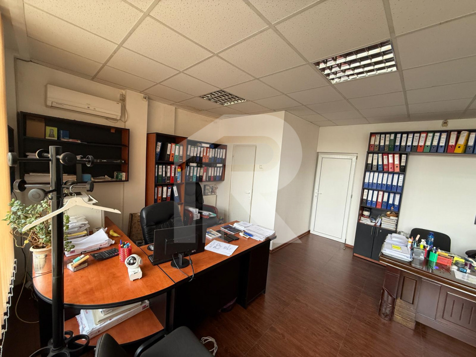 Spatiu Comercial , zona Giurgiului pe Strada Toporasi !