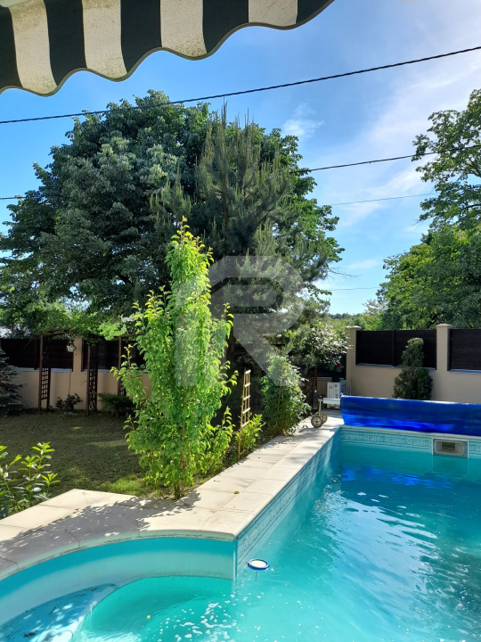 Reprezentare Exclusiva_LA CHEIE Vila moderna CU PISCINA