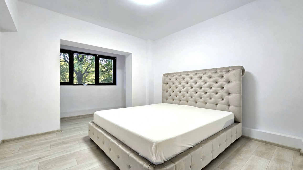 3 Camere Decomandat cu Centrala Proprie 