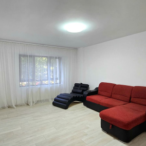3 Camere Decomandat cu Centrala Proprie 