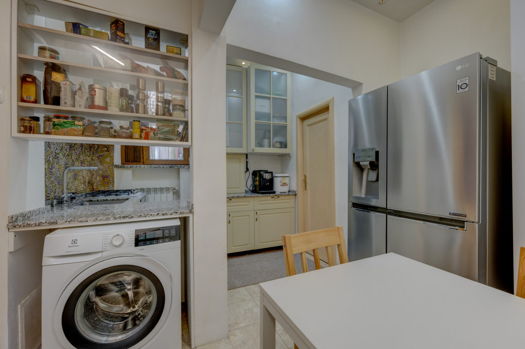 COTROCENI - CAROL DAVILA, APARTAMENT 3 CAMERE 58 MPU, PARTER!