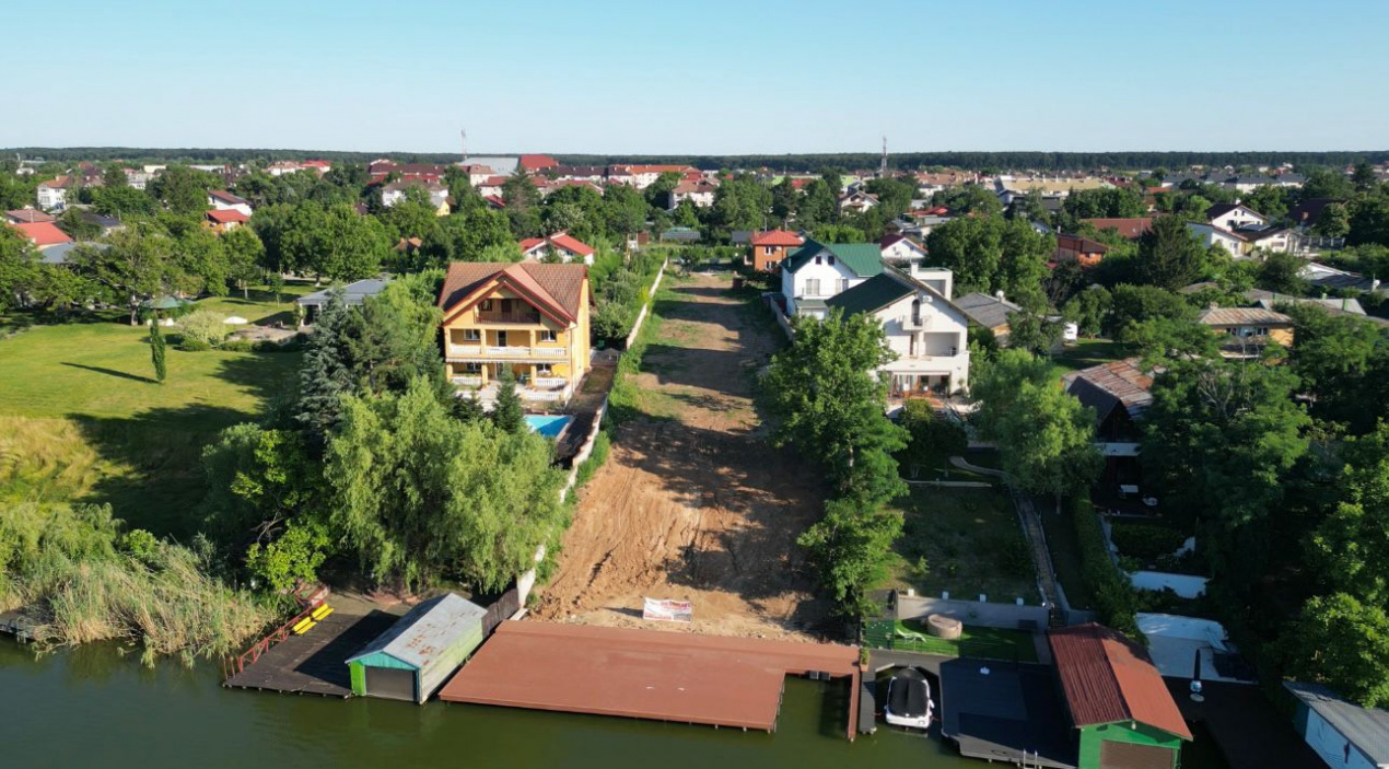 TEREN LAC SNAGOV - PONTON - CASA P+1E - 20ml deschidere