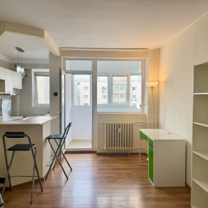 Garsonieră 30mp | Mobilată complet | Calea Vitan – Auchan Vitan