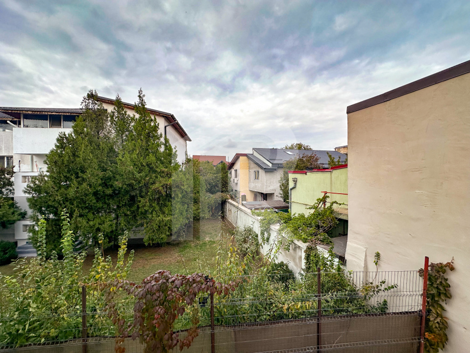 10 min. de Eroii Revolutiei, Bloc Boutique - apartament cu 3 camere