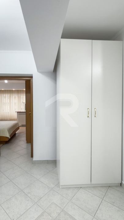 Vânzare apartament 3 camere – Ultracentral, Bloc Scala, Bd. Magheru