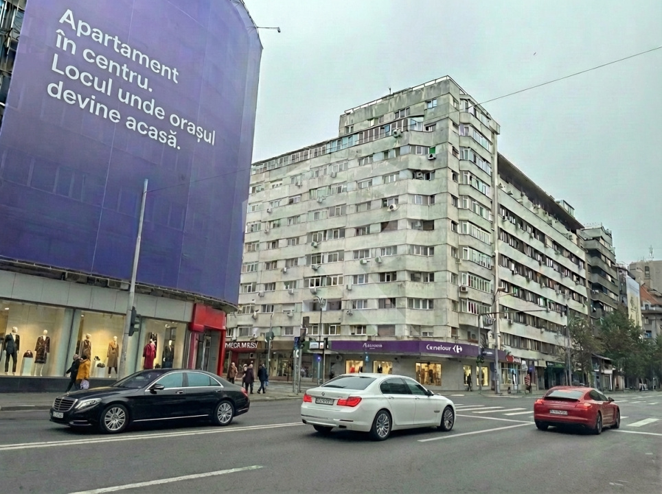 Vânzare apartament 3 camere – Ultracentral, Bloc Scala, Bd. Magheru