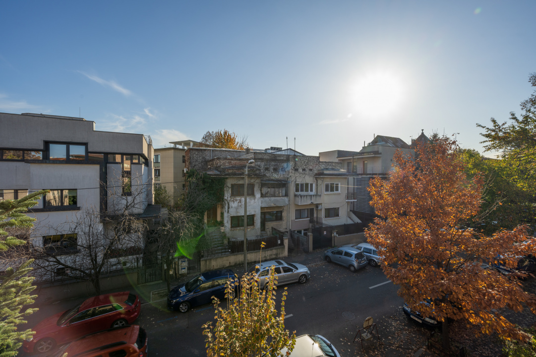 COTROCENI - ANA DAVILA, APARTAMENT IN VILA 120 MP, ETAJ 2!