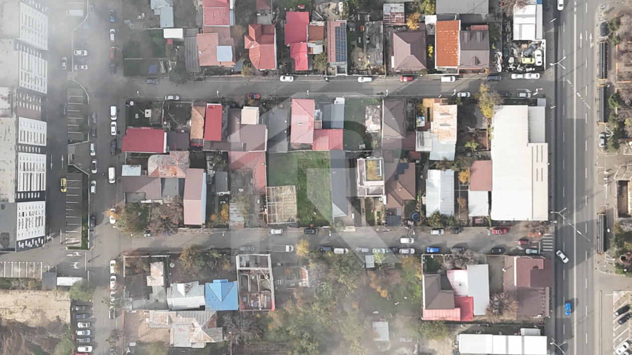 Teren constructie Luica