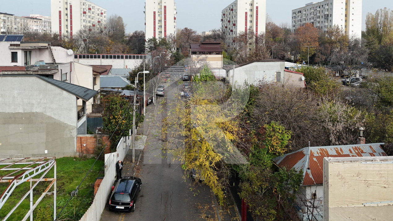 Teren constructie Luica