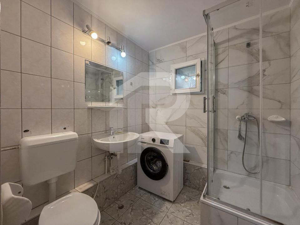 Apartament semidecomandat in Piata Obor