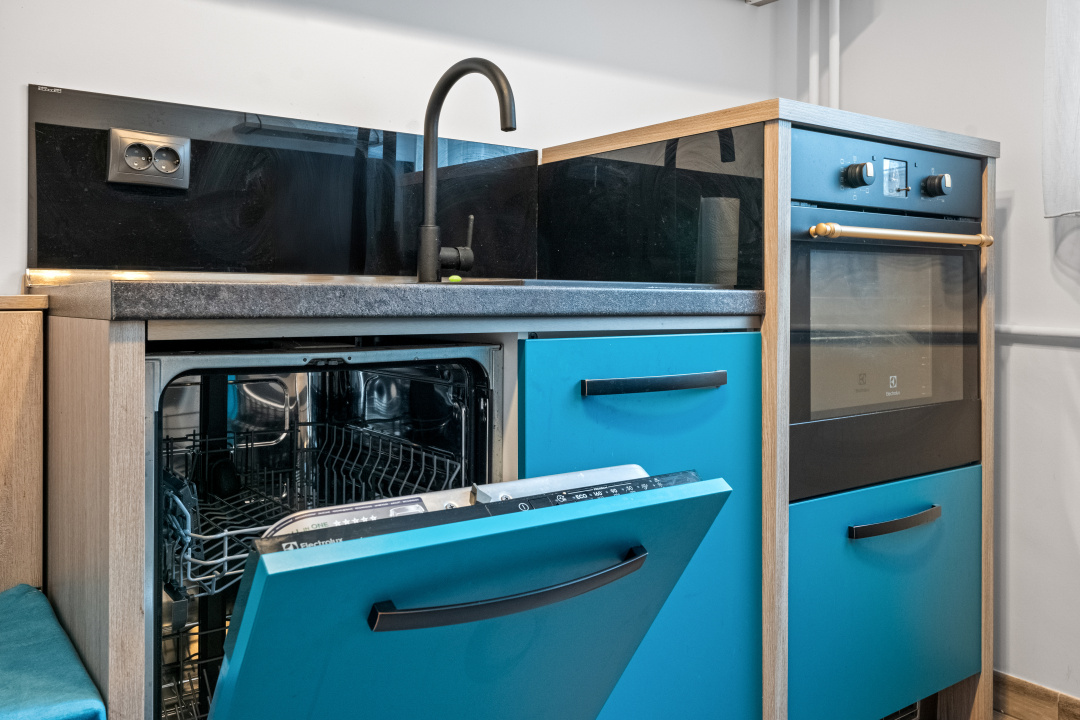 3 Camere Decomandat 300m Metrou Constantin Brancusi