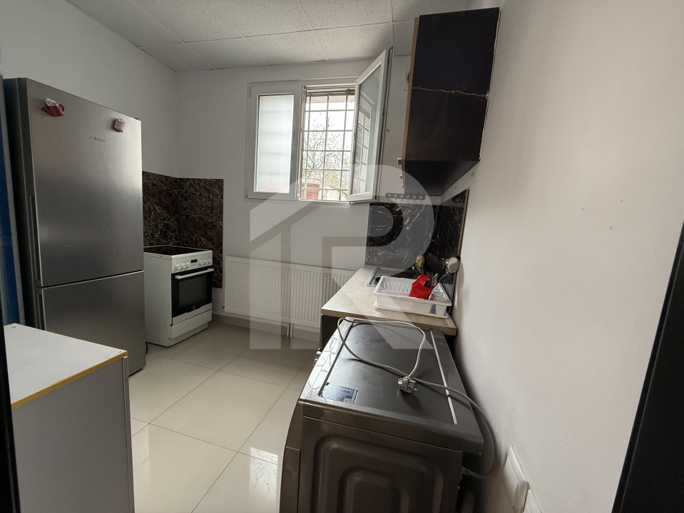 Locatie cu 12 patruri pentru muncitori straini, cu posibilitate de parcare !