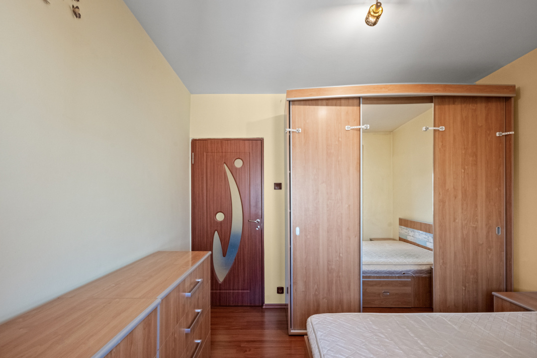 Apartament 3 Camere Decomandat Piata Valea Ialomitei