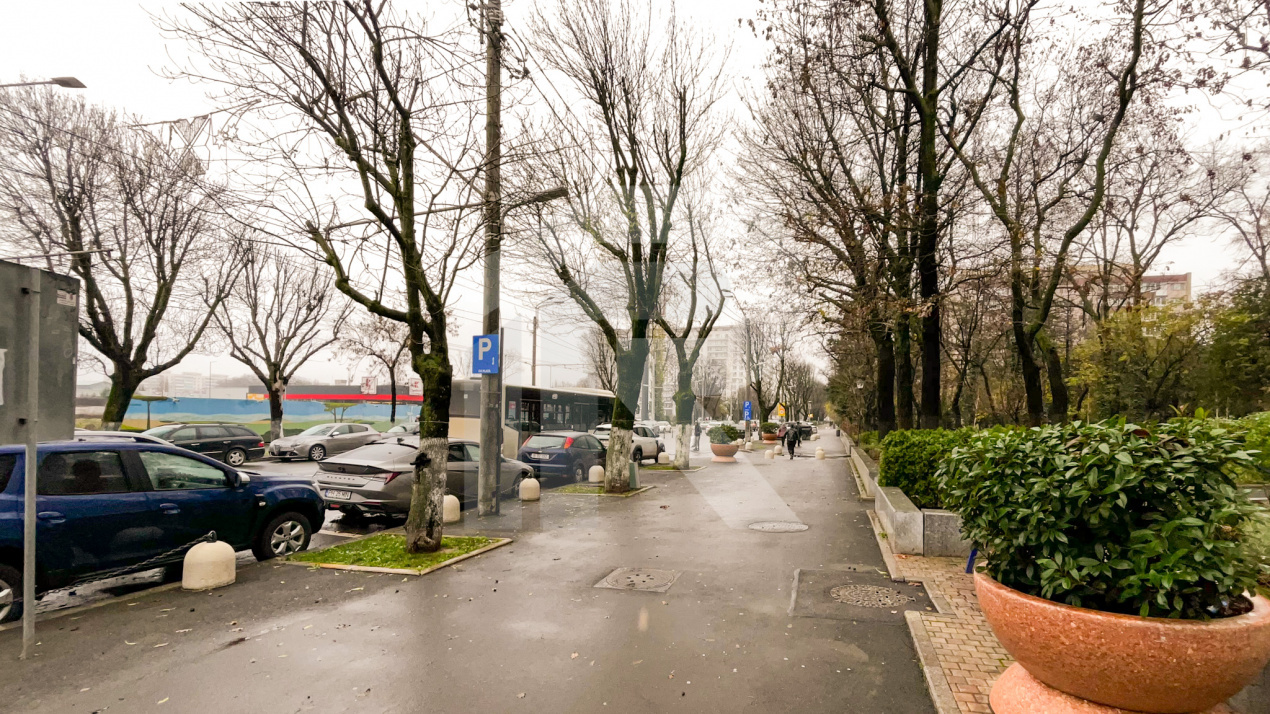Apartament 3 Camere Decomandat Metrou Piata Sudului