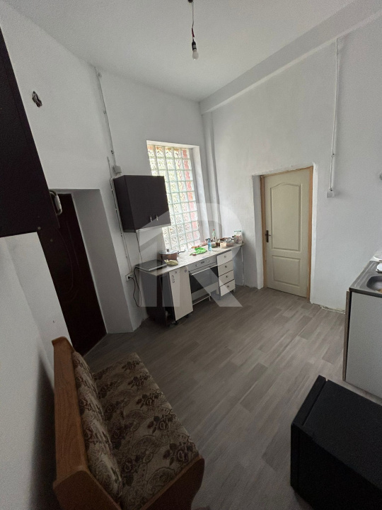Apartament in vilă 3 camere cu design artistic unic, curte 40mp - Nerva Traian