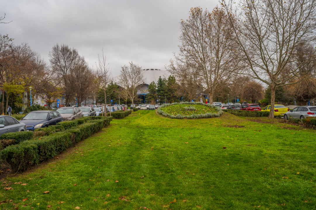 Stefan cel Mare, Aleea Circului  etaj 2/4, Imobil anvelopat