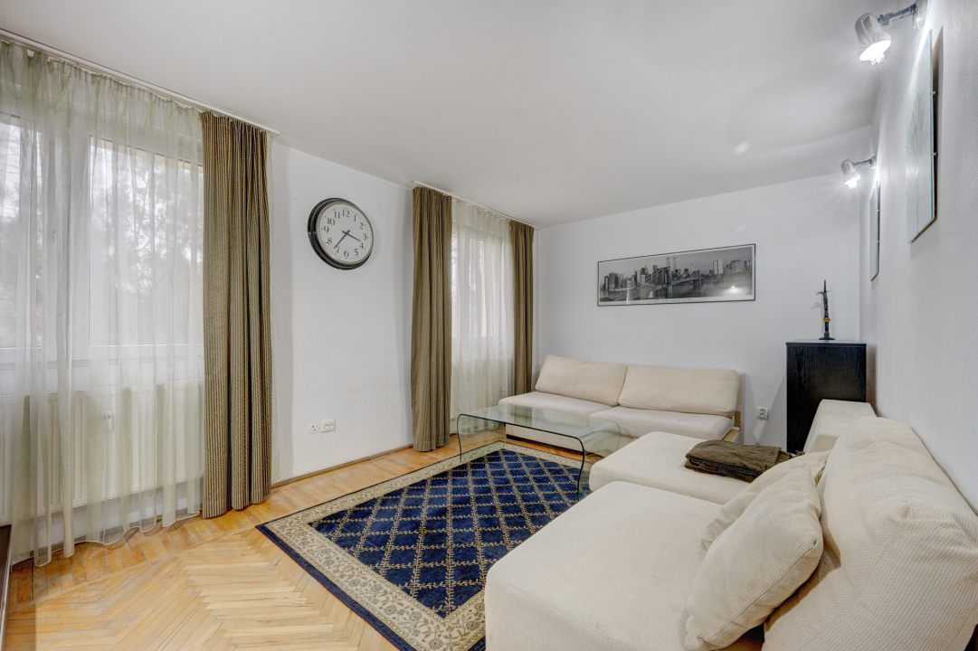 Stefan cel Mare, Aleea Circului  etaj 2/4, Imobil anvelopat