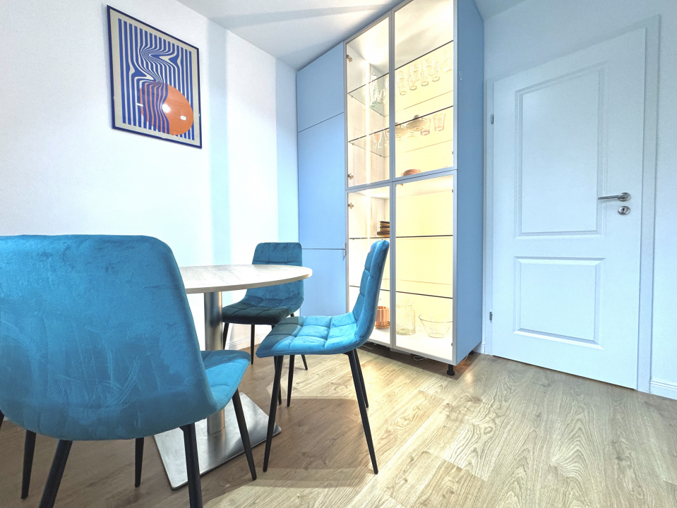 Apartament 2 camere nou revonat-Mega Mall