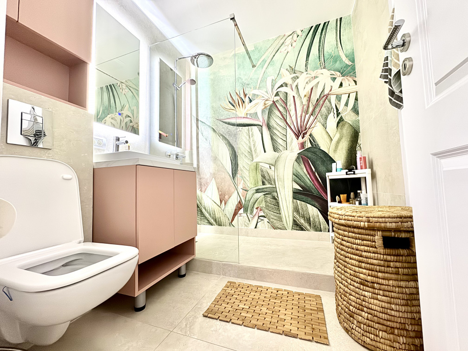 Apartament 2 camere nou revonat-Mega Mall