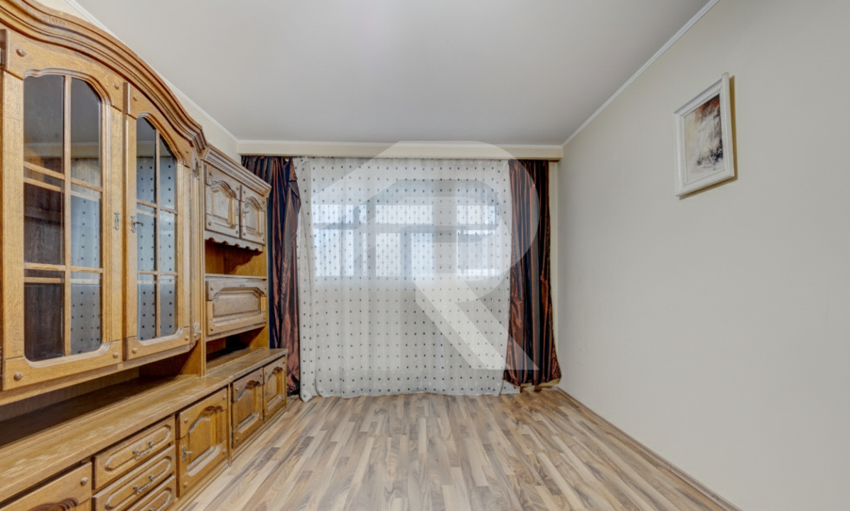 BERCENI – PIAȚA REȘIȚA, 3 CAMERE, 73 MP TOTAL, CENTRALA PROPRIE, LOC PARCARE!