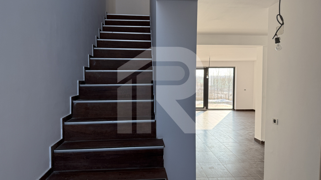 Casa tip Duplex, Corbeanca langa Paradisul Verde