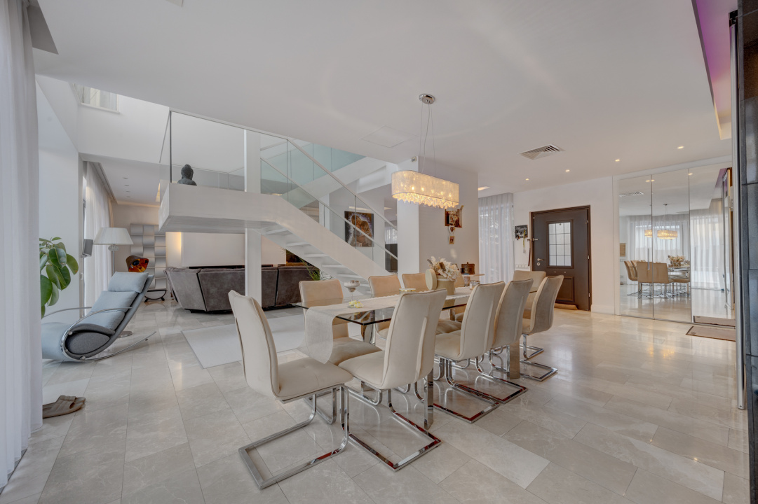 CORBEANCA - ROSE GARDEN, VILA 500 MP, LOT 1100 MP, LA CHEIE!