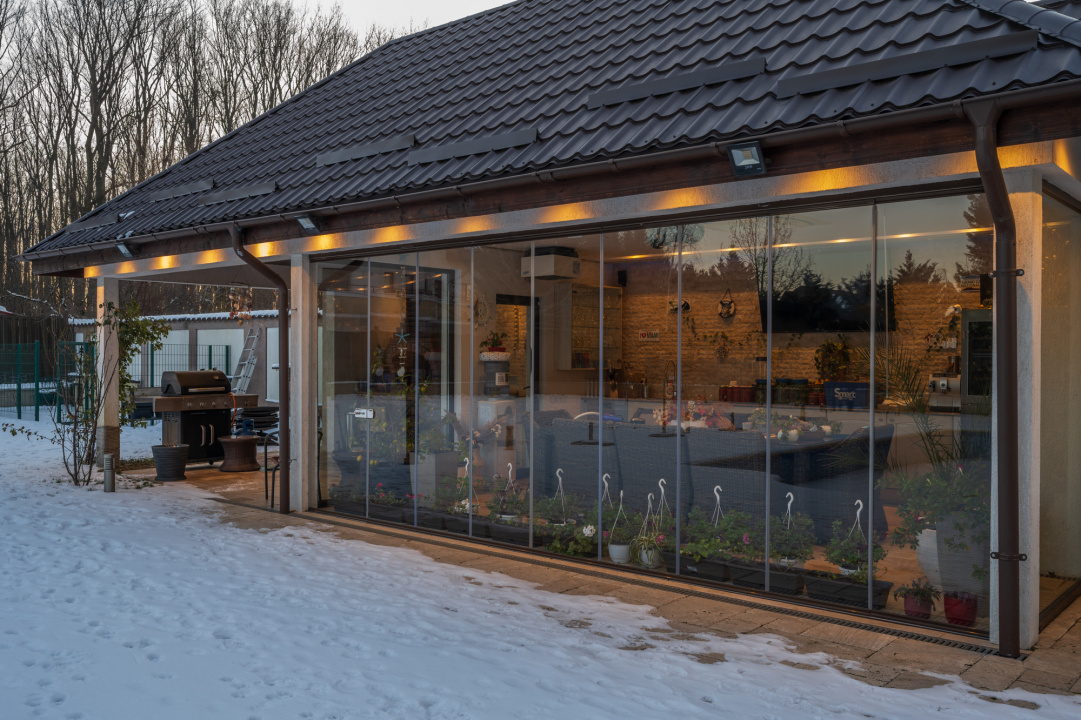 CORBEANCA - ROSE GARDEN, VILA 500 MP, LOT 1100 MP, LA CHEIE!