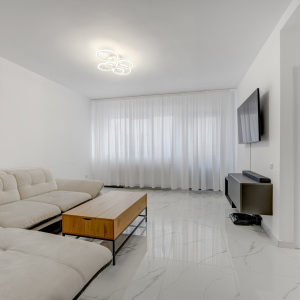 Domnesti, Putul Olteni, Str Fortului, Casa Individuala, Mobilata !